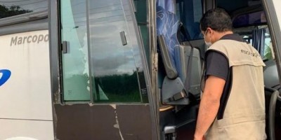 Fiscalização apreende 15 veículos que transportavam pessoas ilegalmente na BR-364