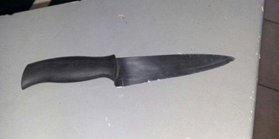 Esposa é esfaqueada pelo marido ao impedi-lo de sair de casa para comprar droga