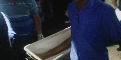 Jovem morre após sair de casa durante forte chuva com relâmpagos
