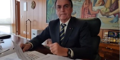 Bolsonaro suspende criação do programa Renda Brasil e diz que Bolsa Família irá...