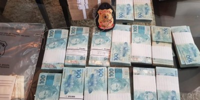 Polícia Federal apreende aproximadamente R$ 5 milhões entre espécie e bens em Rolim de...