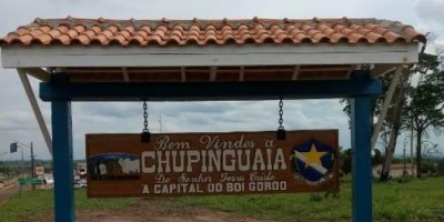 Moradora de Chupinguaia aciona a polícia após descobrir que está nomeada na prefeitura...
