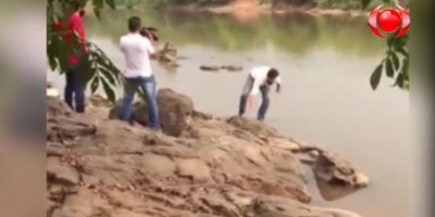 Candidato à prefeitura de Ji-Paraná cai no rio durante gravação de campanha; veja o...