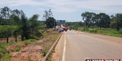 Rolim de Moura: Condutor invade contramão, atinge outro veículo, derruba motociclista e...
