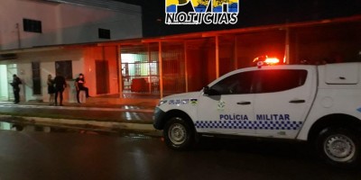 Corpo de idoso é encontrado em decomposição dentro de residência