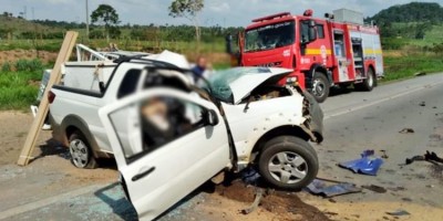 Grave acidente na BR-364 entre Jaru e Ouro Preto deixa uma vitima fatal; veja o vídeo