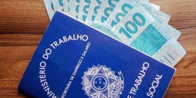 Governo diz que 13º salário deve ser integral para quem teve jornada reduzida durante...