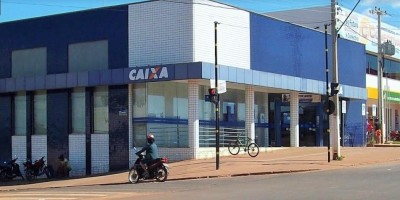 Bancos irão funcionar por apenas 2 horas na véspera de Natal e estarão fechados dia...