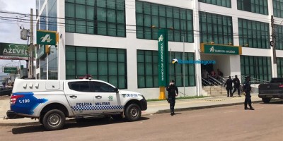 Bandidos roubam R$ 50 mil de empresário em frente a banco em Porto Velho