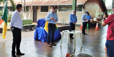 Rolim de Moura recebe 1,4 mil doses de vacina contra covid-19