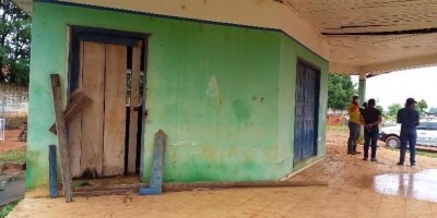 Álcool, luvas e roupas de coveiros são furtadas em cemitério de Ariquemes