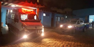 Homem é preso após agredir rival com tijoladas e tesouradas