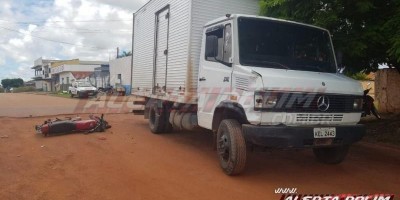 Acidente de trânsito sendo registrado no bairro Beira Rio, em Rolim de Moura
