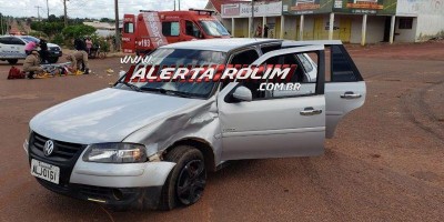 Duas pessoas ficam feridas após colisão entre moto e carro em Rolim de Moura
