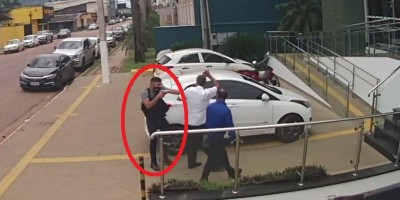 Bandidos roubam cliente na porta de banco em Porto Velho