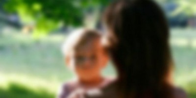 Após ser expulsa de casa, mulher diz que caminhou 14 km com filho no colo até conseguir...