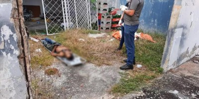 Vizinhos encontram corpo de andarilho dentro de casa abandonada em Ji-Paraná