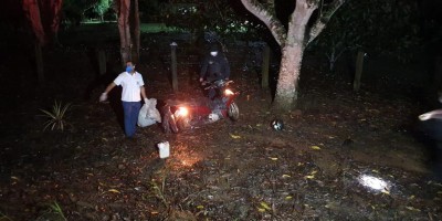 Motociclista morre ao colidir contra árvore na zona rural de Jaru