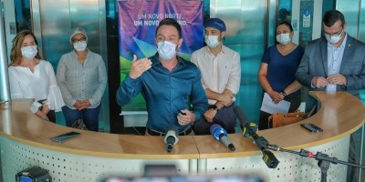 Em defesa do Governador, chefe da Casa Civil confirma compra de vacinas para Rondônia e...