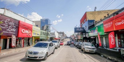 Juíza suspende trechos dos decretos que permitiam abertura de igrejas, restaurantes e...