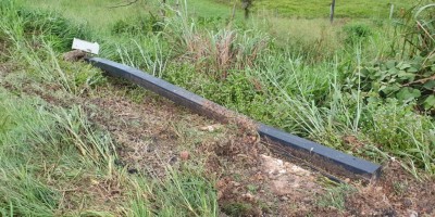 Radares eletrônicos são derrubados na BR-364, em Jaru