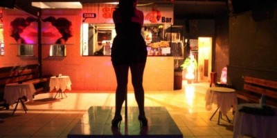 Em Machadinho, criança de 05 anos é encontrada em casa de prostituição, procurando...