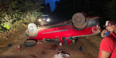 Adolescente de 17 anos morre após capotar Pick up na zona rural de Guajara-Mirim