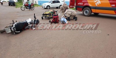 Motociclista fratura o pé após ser atingido por caminhonete na esquina da UPA em Rolim...