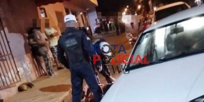 Motorista é contido por populares após ter supostamente atropelado pessoas em Vilhena;...
