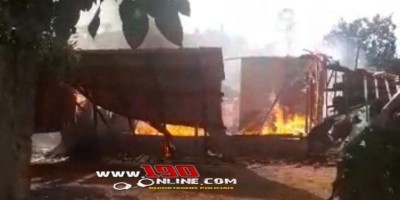 Casa fica completamente destruída pelo fogo na zona rural de Alta Floresta