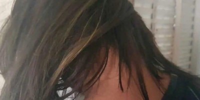 Menina é torturada e tem cabelo cortado na faca por mulher após discussão