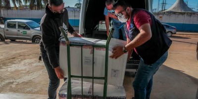 Rondônia recebe 20 mil doses da vacina AstraZeneca
