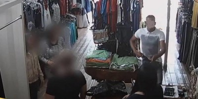 Vilhena: Se passando por cliente, ladrão rende funcionária de loja e foge levando todo...