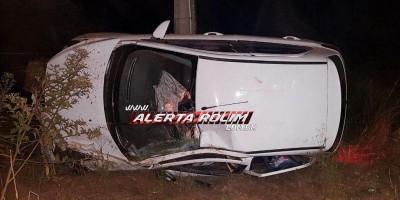 Condutor capota veículo durante tentativa de ultrapassagem na RO-010 entre Rolim de...