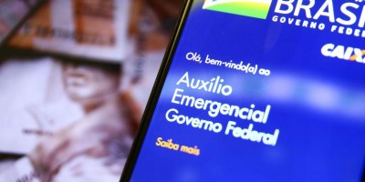 Governo anuncia prorrogação do auxílio emergencial por mais três meses