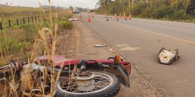Adolescente de 16 anos morre em colisão frontal na BR 425 próximo a Nova Mamoré