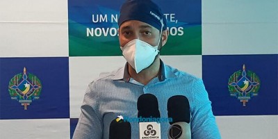 Falsa médica é descoberta trabalhando em Hospital de Campanha contra covid-19 em Porto...