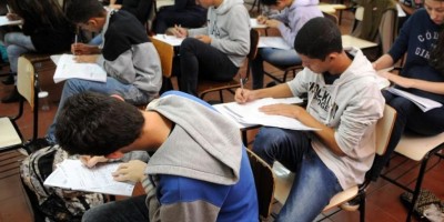 Aulas presenciais devem retornar em setembro nas escolas municipais de Rolim de Moura