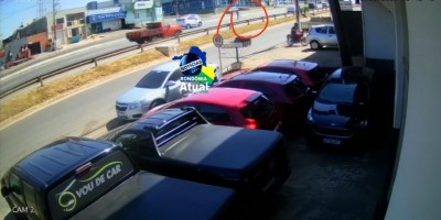 Surtado, homem tenta golpear populares com machado em Ji-Paraná