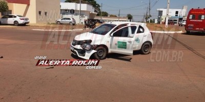Motociclista fica ferido após colisão com carro em Rolim de Moura