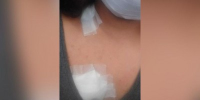 Menino de 6 anos grava a irmã sendo esfaqueada para enviar imagens à mãe; veja o vídeo