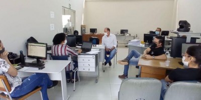 Fiscais de Obras e Posturas de Rolim de Moura recebem treinamento sobre Lei da Liberdade...