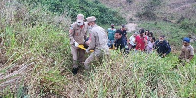Policial Militar sofre acidente, fica por 4h caído em ribanceira e é socorrido após...