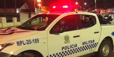 Motoqueiro inabilitado avança sinal vermelho e atropela criança após tentar fugir da...