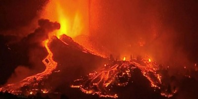 Vulcão entra em erupção nas Ilhas Canárias; veja fotos e vídeos