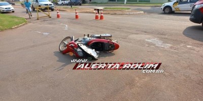 Colisão entre moto e carro deixa motociclista ferida em Rolim de Moura