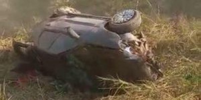 Carro capota na BR-435 entre Colorado e Cerejeiras e morador culpa falta de...