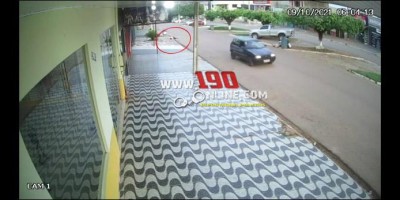 Motorista atropela mulher e foge sem prestar socorro em Alta Floresta; veja o vídeo