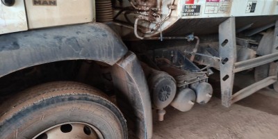 Caminhões da coleta de lixo tem equipamentos furtados e serviço sofrerá atraso nesta...
