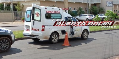 Ambulância de Alto Alegre se envolve em acidente de trânsito em Rolim de Moura